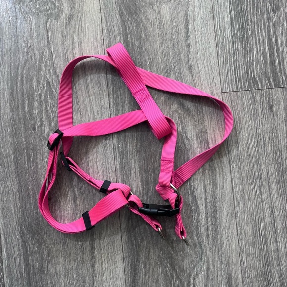 Large Pink Step-In Dog Harness – Adjustable Straps – Excellent Condition - Picture 3 of 3